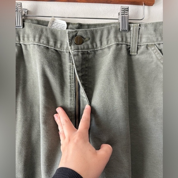 Men's Carhartt‎ Dungaree Fit green color cargo pants  size 40x32 - Picture 2 of 8